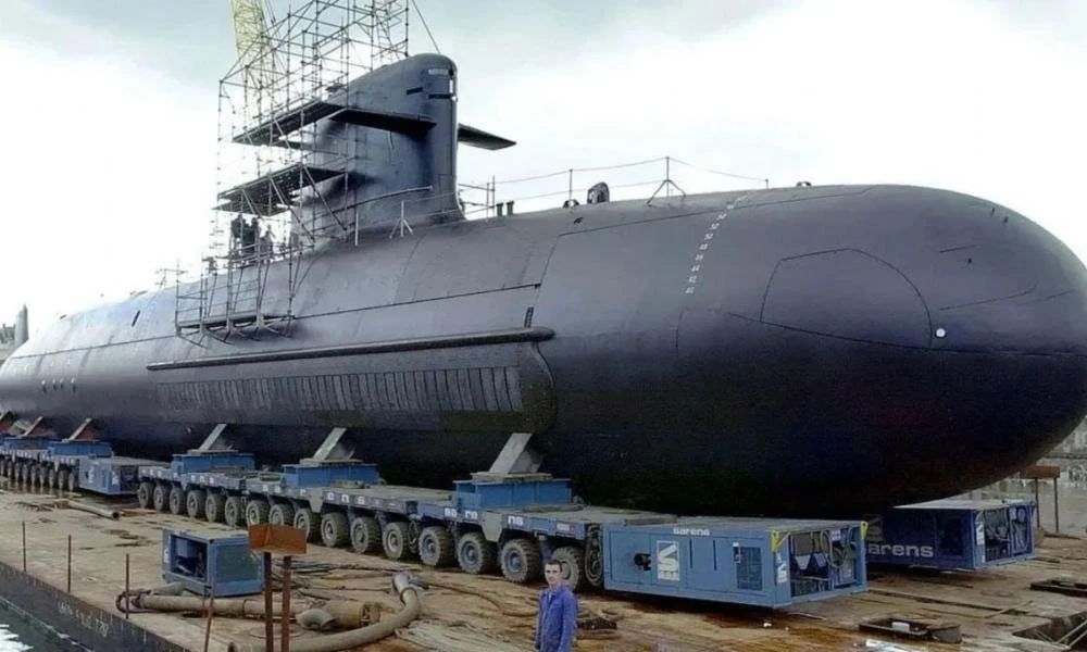Τρόμος σε Πακιστάν και Τουρκία! Τέθηκε σε λειτουργία το νέο πυρηνοκίνητο στρατηγικό υποβρύχιο της Ινδίας
